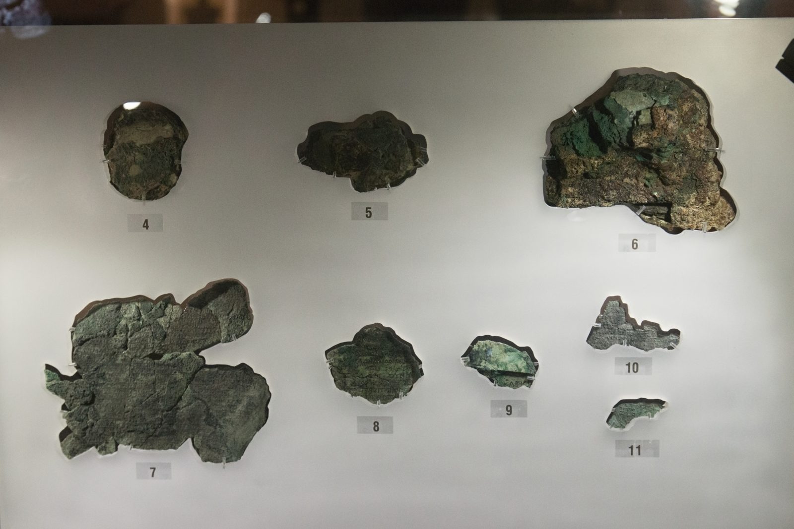Corroded bronze fragment of the Antikythera mechanism showing its ancient gear teeth